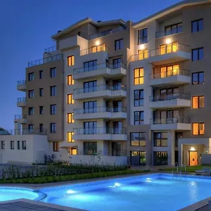 https://nov-dvustaen-apartament-v-zatvoren-complex-s-basein.goldensandshotels.net