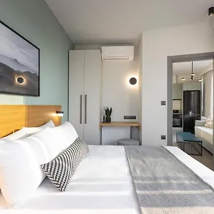 https://flh-4-0-city-apartments-historical-center-thessaloniki.hotels-of-thessaloniki.com